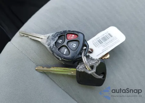 2010 Toyota Corolla Le z USA, uszkodzony, nr VIN 2T1BU4EE8AC432352